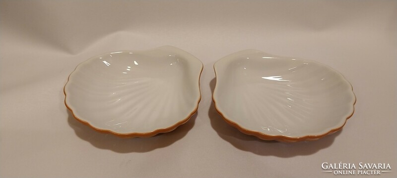 2 darab mázas francia porcelán shell kagyló alakú tányér tál kínáló sütőforma mediterrán provance B