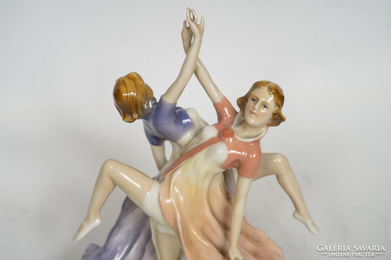 Ens porcelán táncos figura