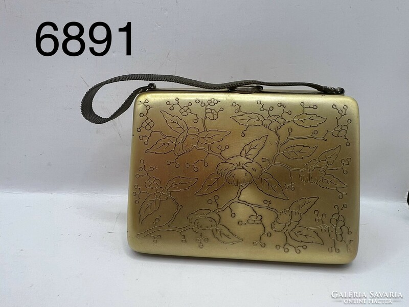 Art deco női táska, dohányzó és smink készlettel. ezüst fogóval.12 x 10 cm-es.6891