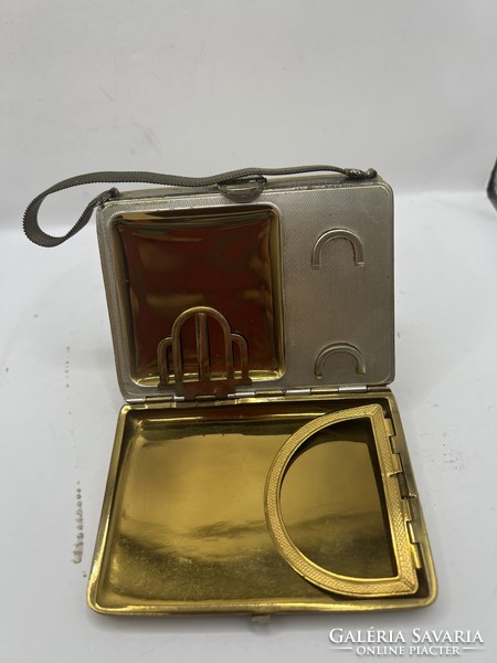 Art deco női táska, dohányzó és smink készlettel. ezüst fogóval.12 x 10 cm-es.6891