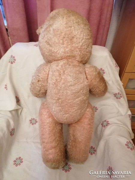 Retro, szalmával tömött, brummogós maci