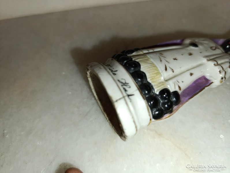 Antik biszkvit porcelán kis fekete Madonna Mária Jézus szobor 19. század keresztény katolikus 745