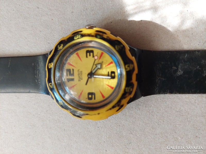 Retró  Quartz órák 8 db vegyes