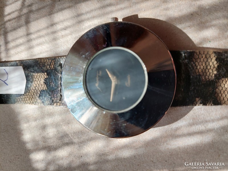 Retró  Quartz órák 8 db vegyes
