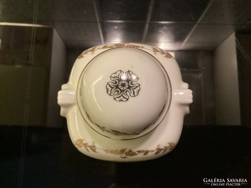 Lomonosov teafű- fűszertartó doboz, régi Lomonoszov porcelán