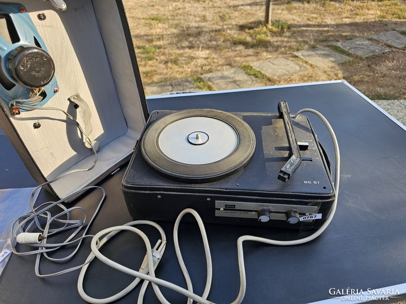 A0787 Supraphon GE 070 lemezjátszó
