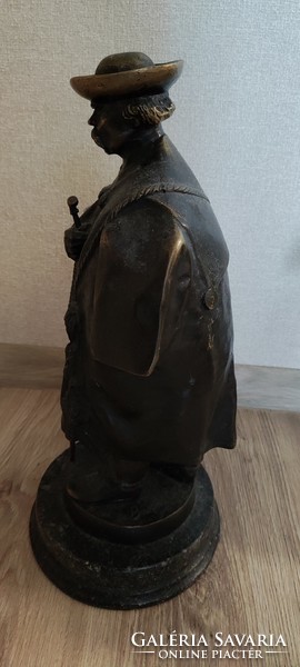 Beszédes János László (1874-1922):  bronz szobor