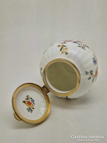 Angol Aynsley porcelán virágos tároló doboz pillangóval 10cm