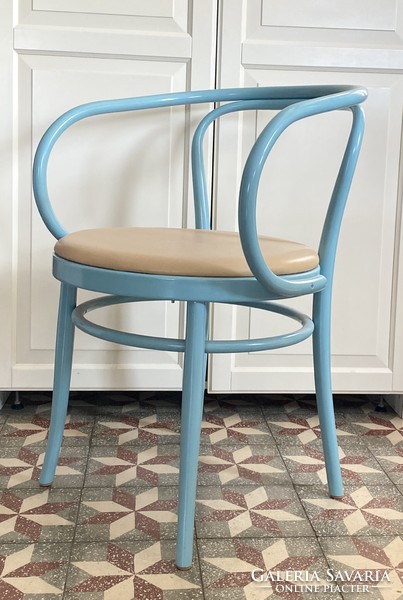 Gebrüder Thonet 209 Vienna GmbH Handmade Vintage Provence 9 db Szék Székek Karosszék Karosszékek fa