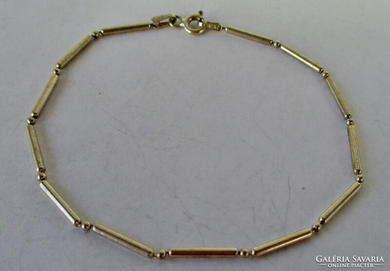 Szépséges kis pálcikás ezüst karkötő