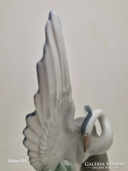 Lladro Nao porcelán madarak gémek 27cm egyik gém csőre törött