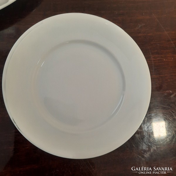 Fehér Herendi porcelán süteményes, desszertes készlet