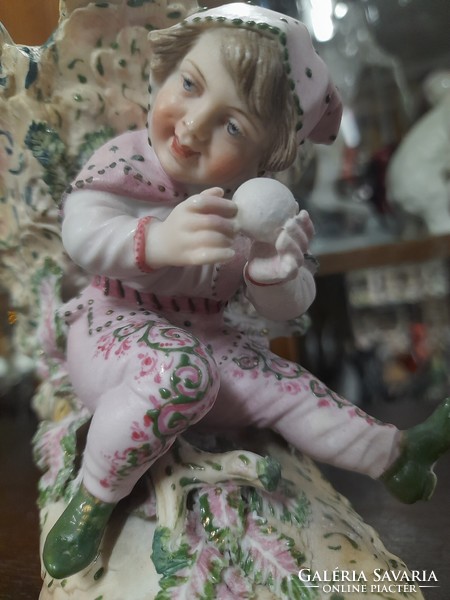 Alt Német,Germany Volkstedt Triebner Ens & Eckert 1877-1894 Porcelán Csizma Figurával.18.5 cm.