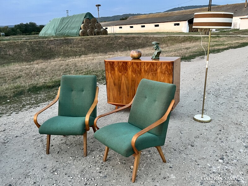 Csodaszép régi különleges karfáju fotel Armchair by Jaroslav Smidek for Ton, Czech Republic, 1960s