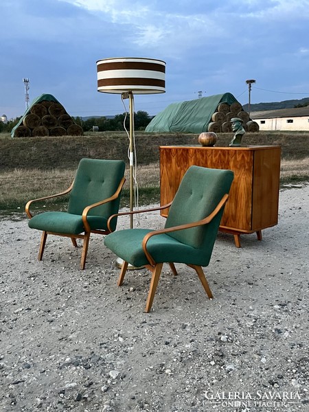 Csodaszép régi különleges karfáju fotel Armchair by Jaroslav Smidek for Ton, Czech Republic, 1960s