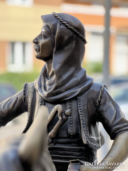 Alfred Barye (1839-1882) nyomán - Arab lovas hazatérése a vadászatból - monumentális bronz sz