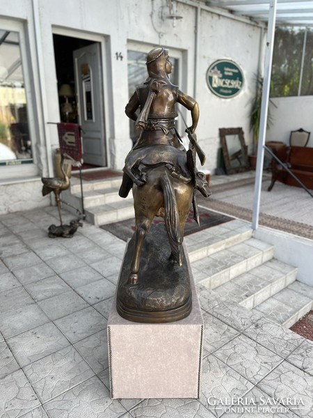 Alfred Barye (1839-1882) nyomán - Arab lovas hazatérése a vadászatból - monumentális bronz sz