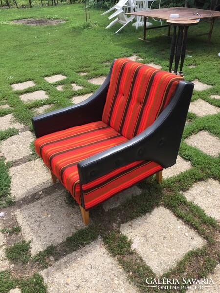 Bőrhuzatos restaurált retro / mid century design fotel –eredeti a 60-as évekből szék, vintage Sessel
