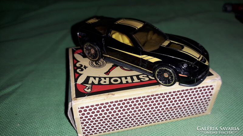 2008. MATTEL - HOT WHEELS - CHEVROLET 2009 CHEVY ' CORVETTE - fém kisautó a képek szerint