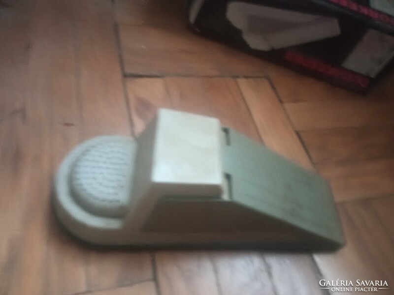 Retró elemes tajvani ajtó riasztó