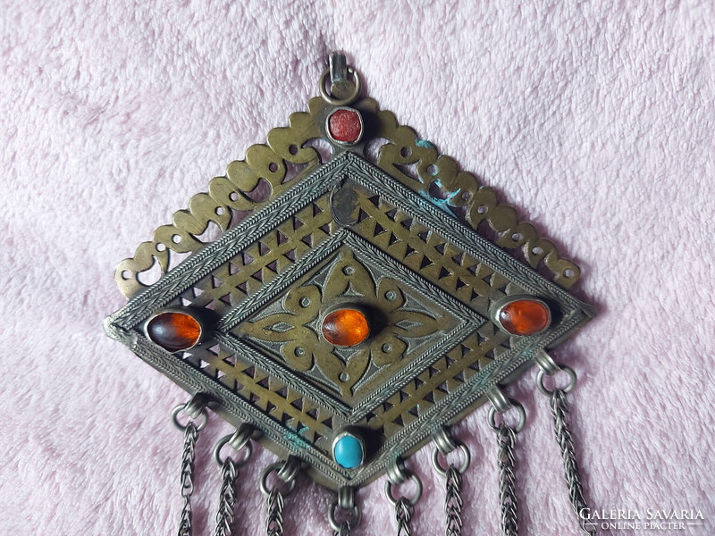 Iszlám tekke turkomen amulet-medál 19 sz (ezüst-réz)