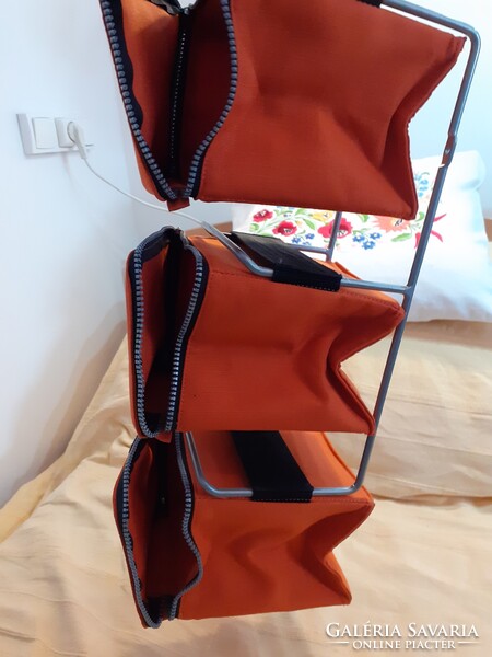 IKEA régi HEJAN narancssárga CD tartó falra szerelhető váz hordozható elemek