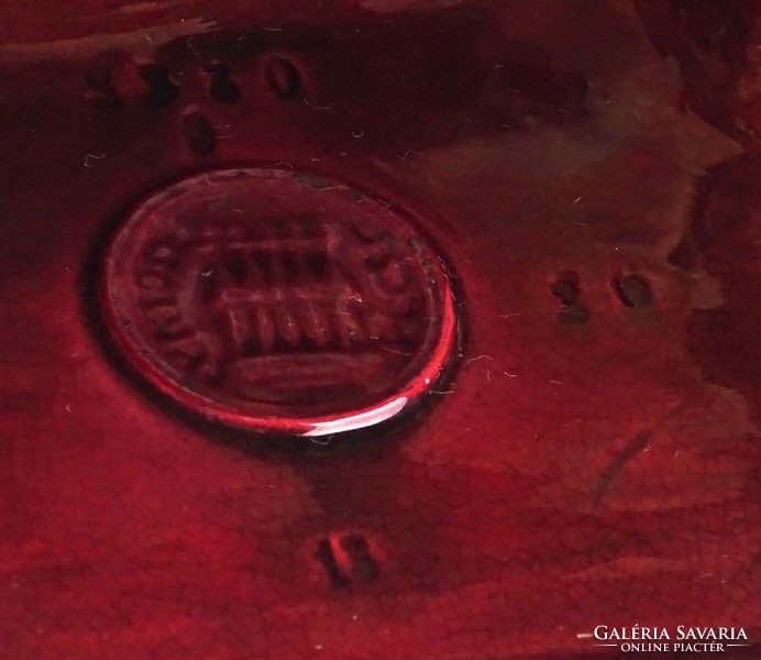 1R961 Restaurált eozin mázas Zsolnay Anonymus szobor