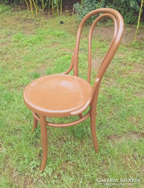 Mundus Vienna jelzett szék