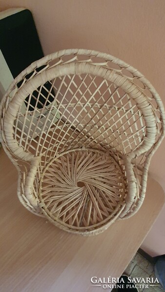 Rattan kicsi páva fotel, baba fotel