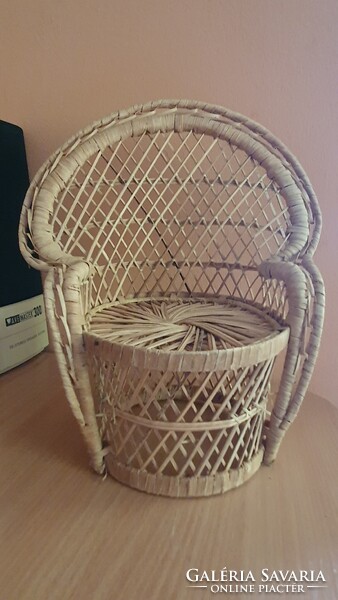 Rattan kicsi páva fotel, baba fotel