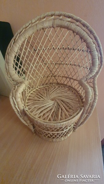 Rattan kicsi páva fotel, baba fotel