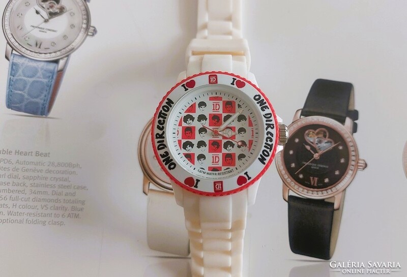 (K) One Direction (Citizen) quartz karóra