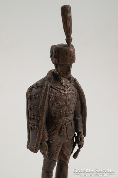 Demjén Imre (1937-): Tábornok díszegyenruhában 1849-1918