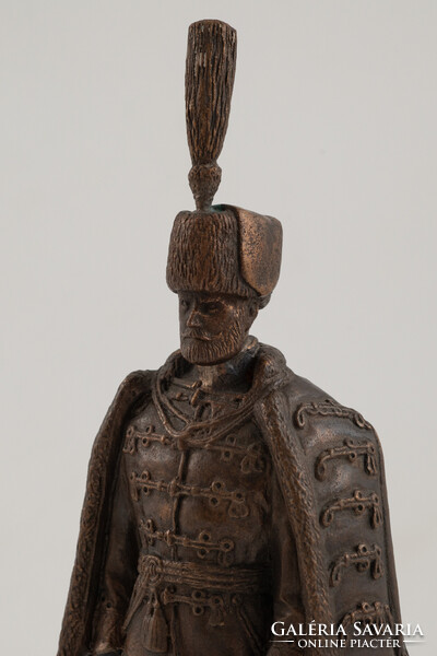 Demjén Imre (1937-): Tábornok díszegyenruhában 1849-1918