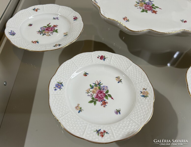 Herendi porcelán virágmintás süteményes készlet