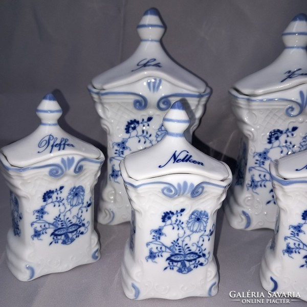 Gyönyörű, 6 db porcelán, fedeles, Kék-fehér fűszertartó.