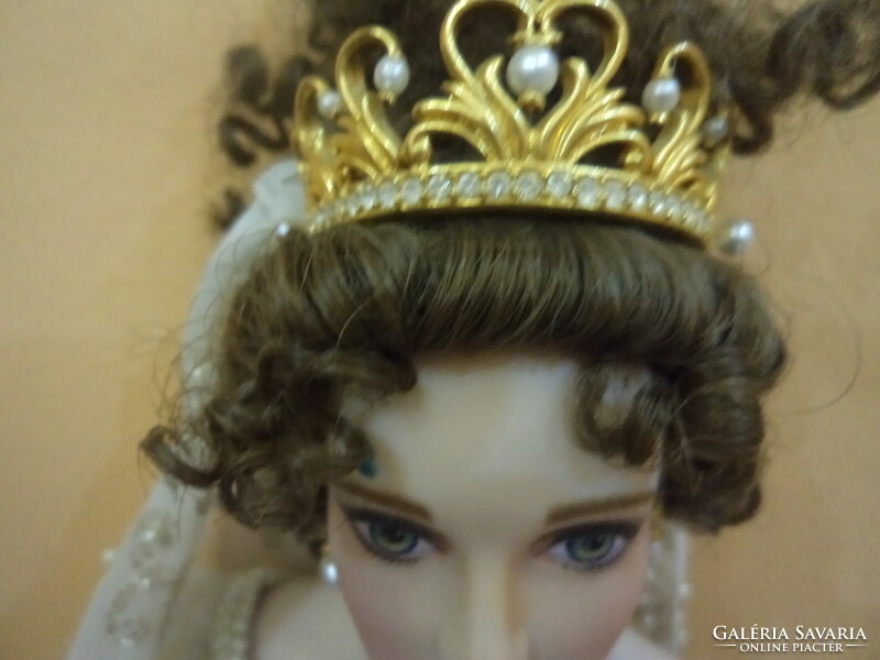 Franklin Mint Faberge Collectors Doll Natalie Spring Bride Doll.