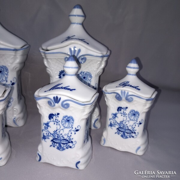 Gyönyörű, 6 db porcelán, fedeles, Kék-fehér fűszertartó.
