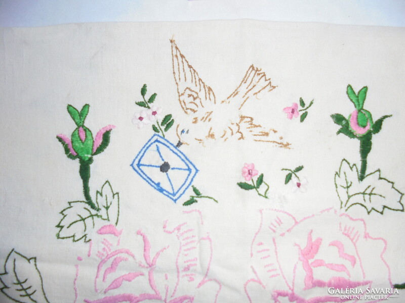 Régi, kézzel hímzett díszpárna - virágok, galamb,...