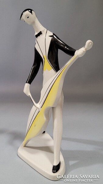 Ritka Zsolnay csellós figura/ Török János tervezése