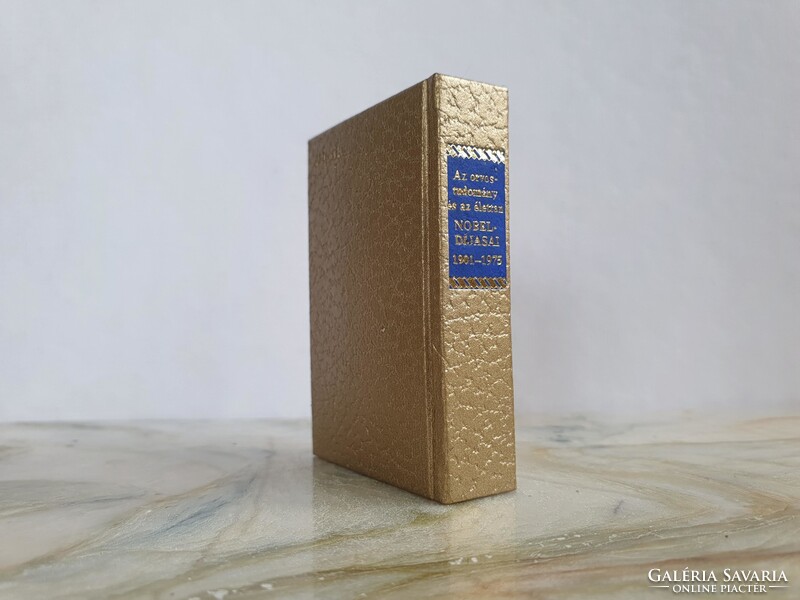Horti József: Az orvostudomány és az élettan Nobel-díjasai 1901-1975 // miniatűr könyv