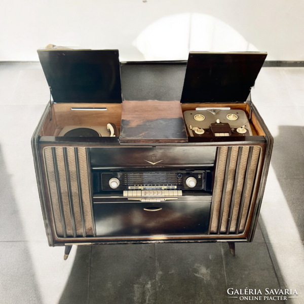 Retro, vintage loft design Grundig sideboard, zeneszekrény