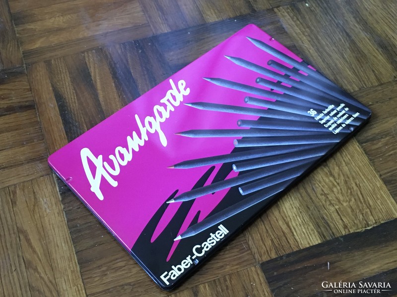 OLCSÓBB LETT ! 90-es Évek Használt 36db Faber Castell Avantgarde Színes Ceruza Készlet Fém Doboz !!!