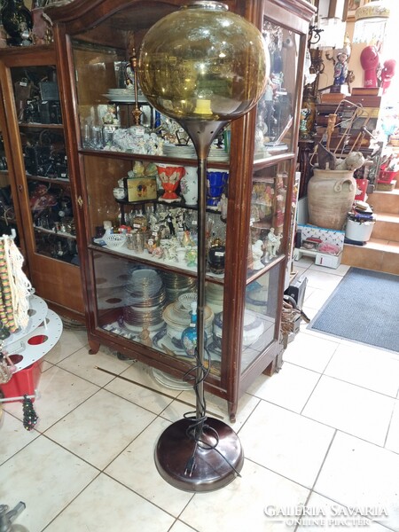 Retró üveg búrás állólámpa