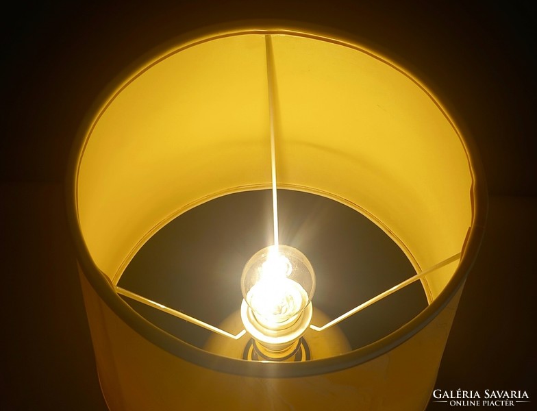 Kolarz Dauphin asztali lámpa ALKUDHATÓ design