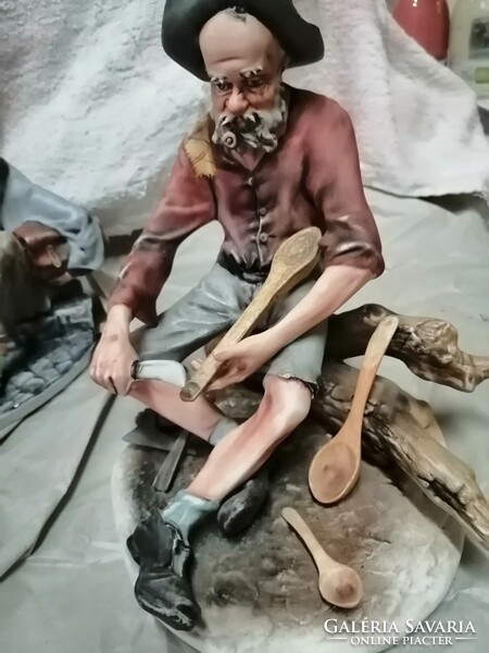 Poema Emil Cretu kerámia