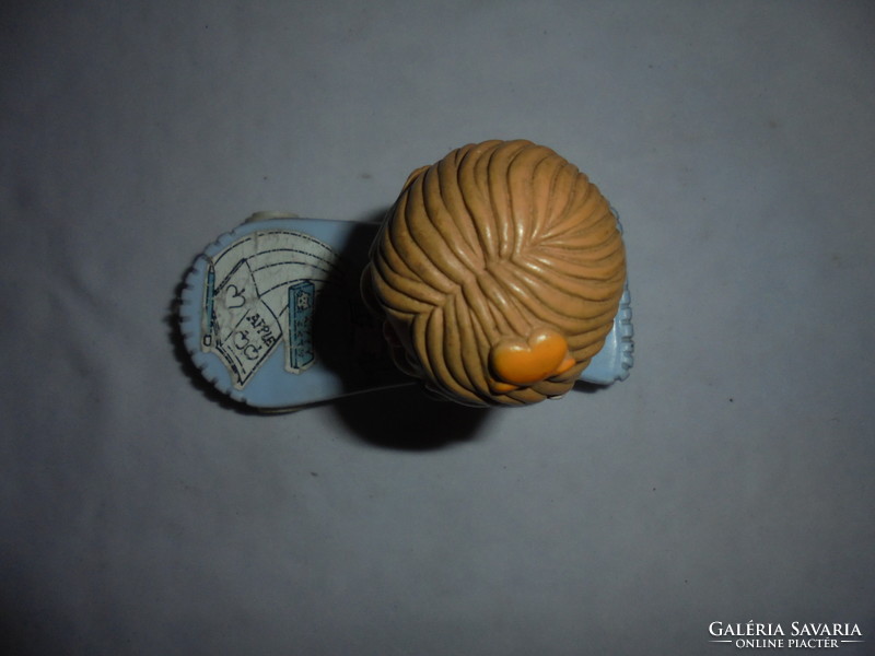 Retro New-Ray Novelty 1988 gumi baba műanyag talpon