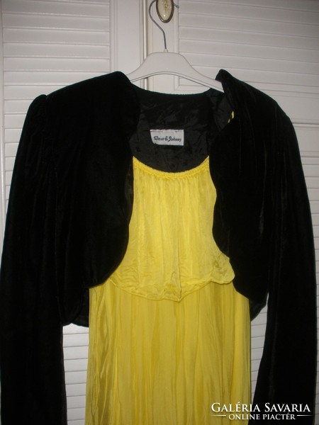 Selyem-bársony rövidke kis csodás kabát, alkalomra is