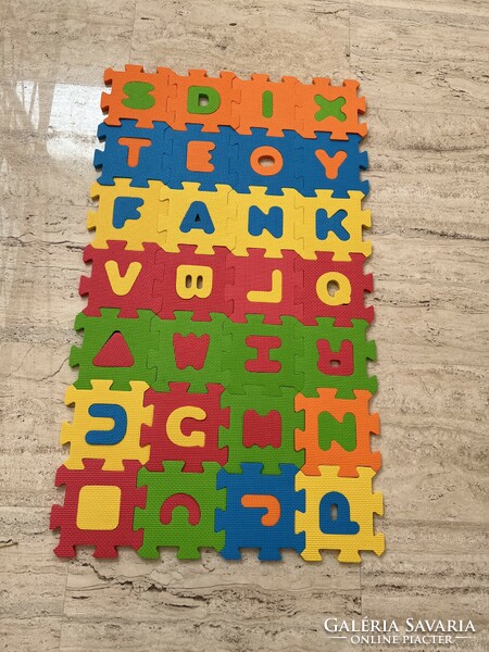 Polifoam puzzle játszószőnyeg 28 db