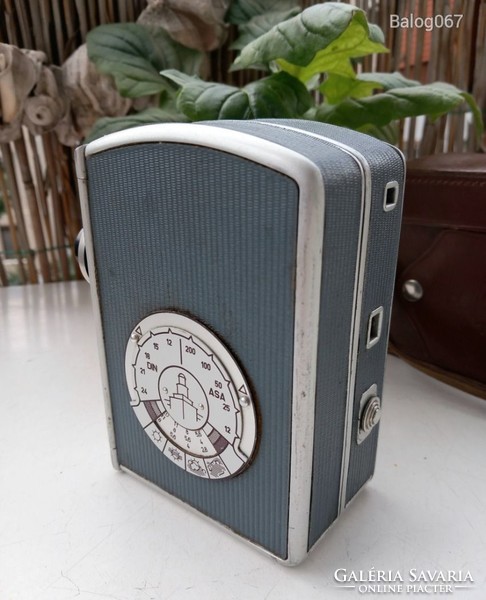 PENTACON PENTAKA AK8 régi retro vintage keletnémet kamera, filmfelvevő, 1950-es évek.